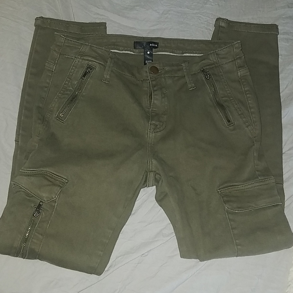 Aqua by Bloomingdales skinny cargos